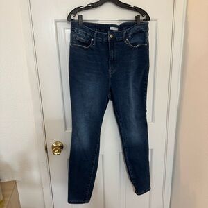 Good American Always Fits Good Legs Skinny Jeans